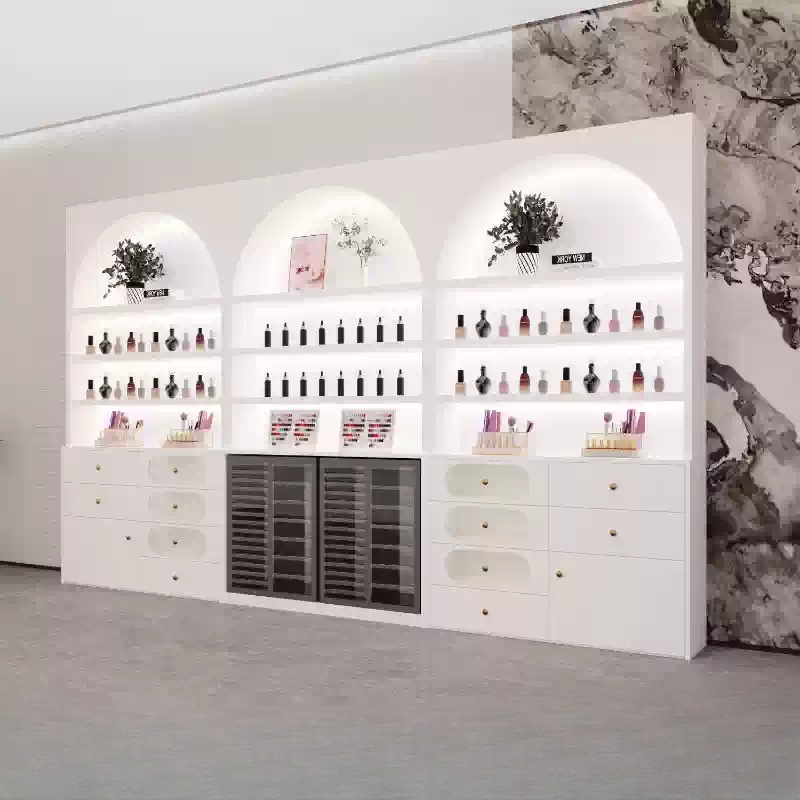 Beauty & Makeup Katia Di Paola - 宜城ビューティーカスタムコスメティックディスプレイキャビネット、ネイルポリッシュとジェルディスプレイキャビネット（ネイルサロン用）販売中