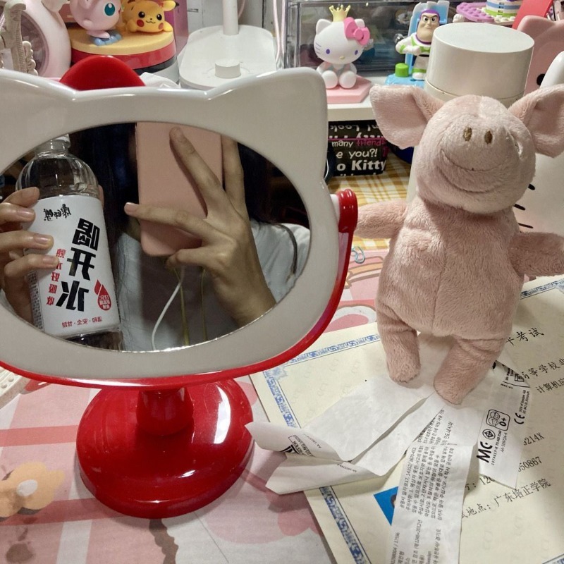 ハローキティの卓上化粧鏡、かわいいカートゥーンデザインの高級 - Beauty Makeup Vanity Set のレビューと価格